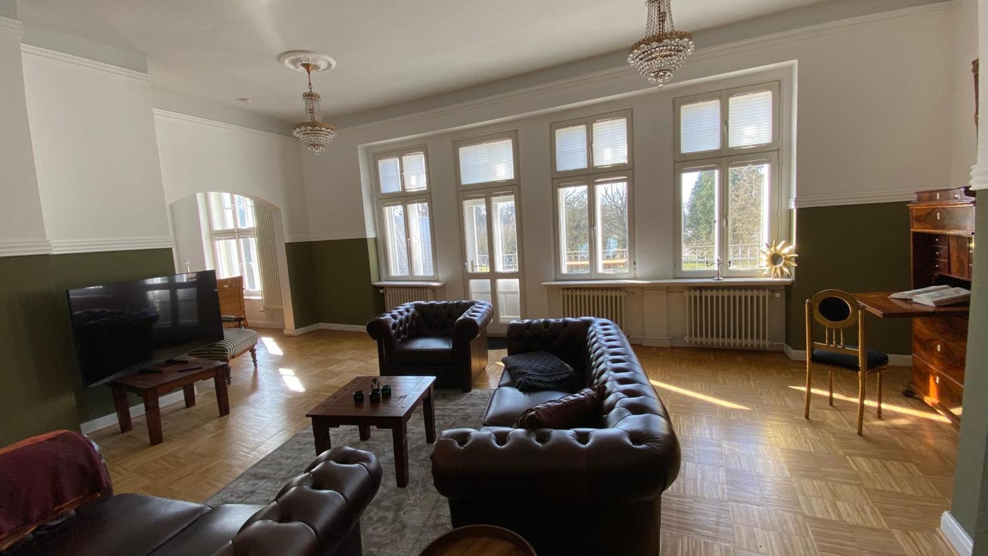 Schloss Badow Bagian luar foto